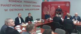 Przemawiający Komendant Powiatowy PSP