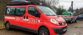 Na zdjęciu widoczny jest samochód Grupy Poszukiwawczo-Ratowniczej Ochotniczej Straży Pożarnej w Wałbrzychu