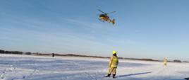 Lądowanie śmigłowca LPR i służby ratownicze