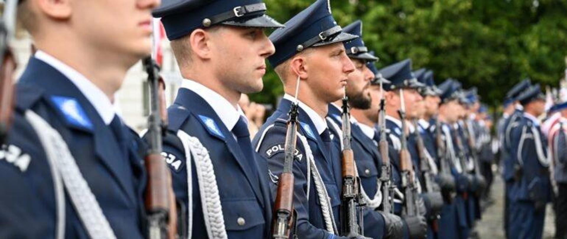 Policjanci podczas obchodów Święta Policji