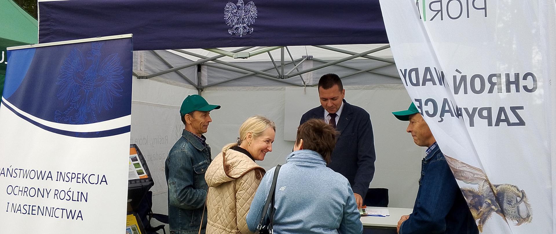 Stoisko promocyjne WIORiN
