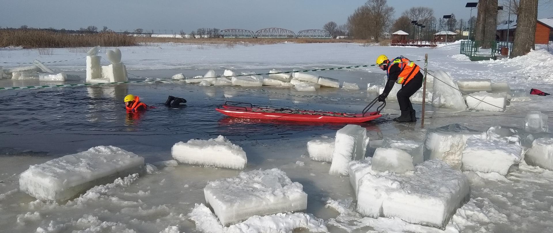 ratownictwo lodowe JRG Nr 5 w Łapach