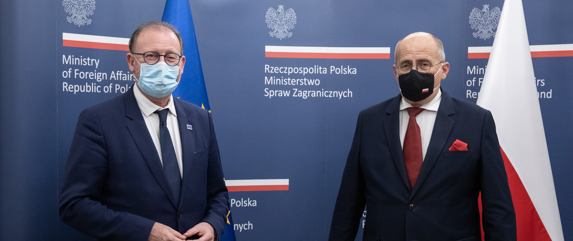 Minister_SZ_Rau_-_przew_Deams