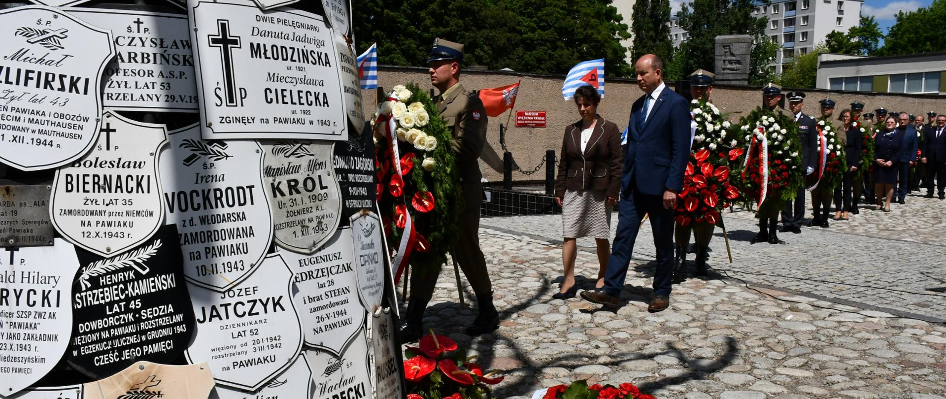 Przed Użyciem Dysku Znajdującego Się W Stacji Musisz Go Sformatować Obchody Narodowego Dnia Pamięci Ofiar Niemieckich Nazistowskich Obozów