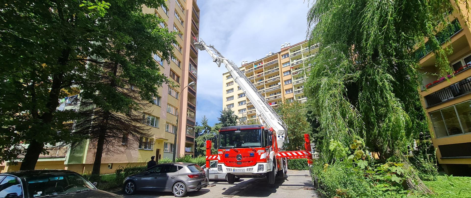 Rozstawiony samochód specjalistyczny SCHD42 z JRG Oświęcim