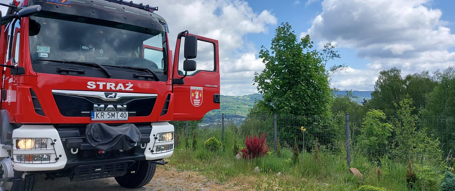 Zdjęcie przedstawia samochód JRG Sucha Beskidzka 