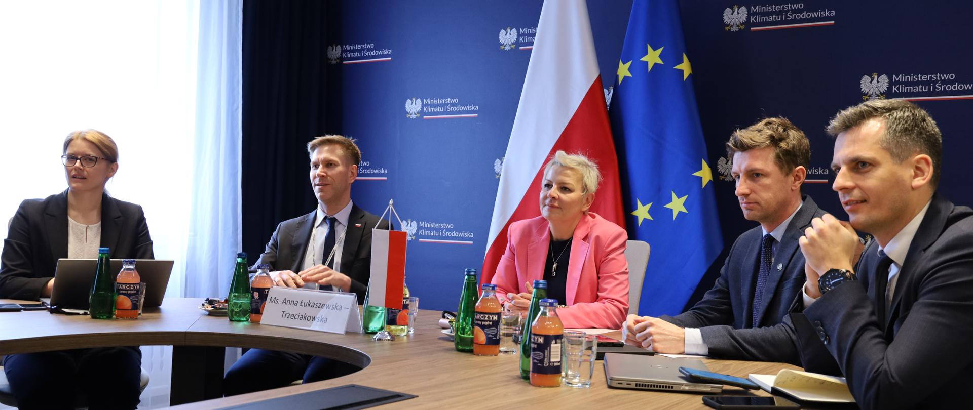 Wiceminister Anna Łukaszewska-Trzeciakowska spotkała się z Ambasador Finlandii w RP, Päivi Laine. 