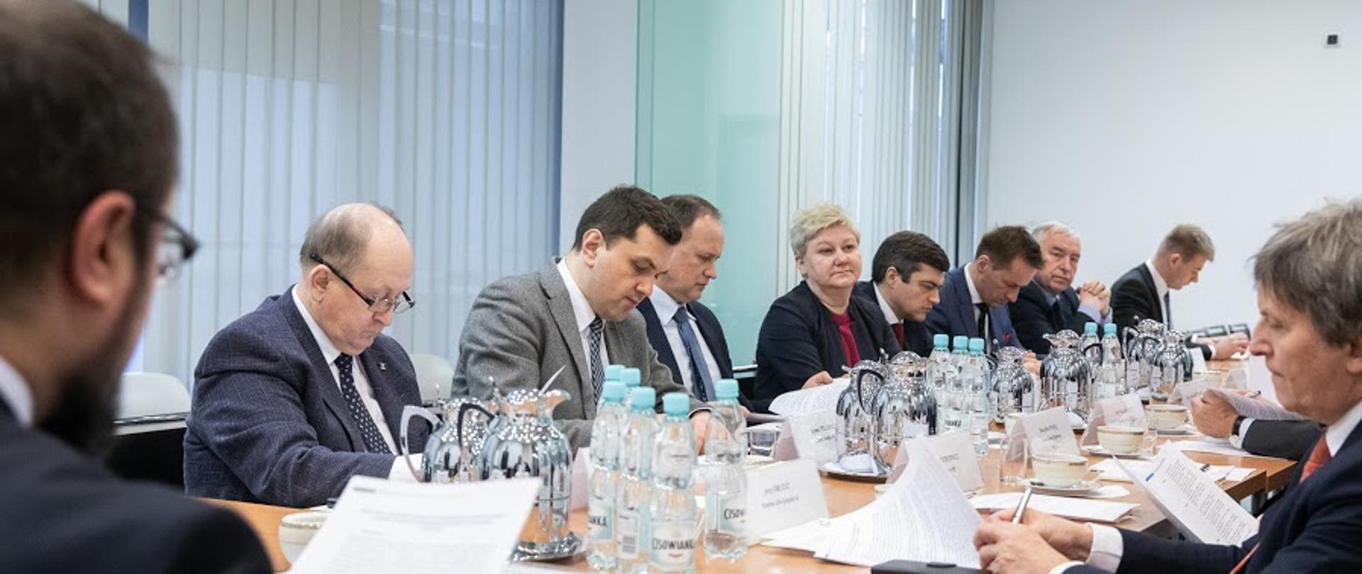 MPJ-Rada konsultacyjna ds. polityki ekonomicznej 