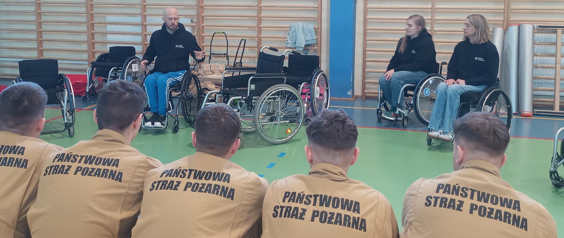 Warsztaty dotyczące potrzeb oraz sposobów postępowania z osobami poruszającymi się na wózkach inwalidzkich