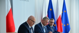 Podpisanie umowy o współpracy pomiędzy Enea Serwis i Kolejowymi Zakładami Łączności
