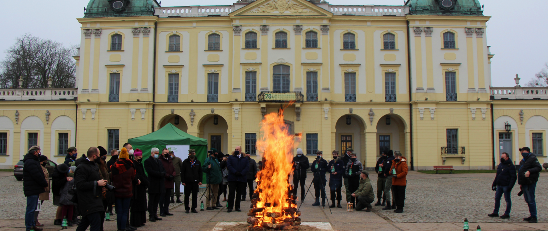 Przekazanie Betlejemskiego Światła Pokoju w Białymstoku
