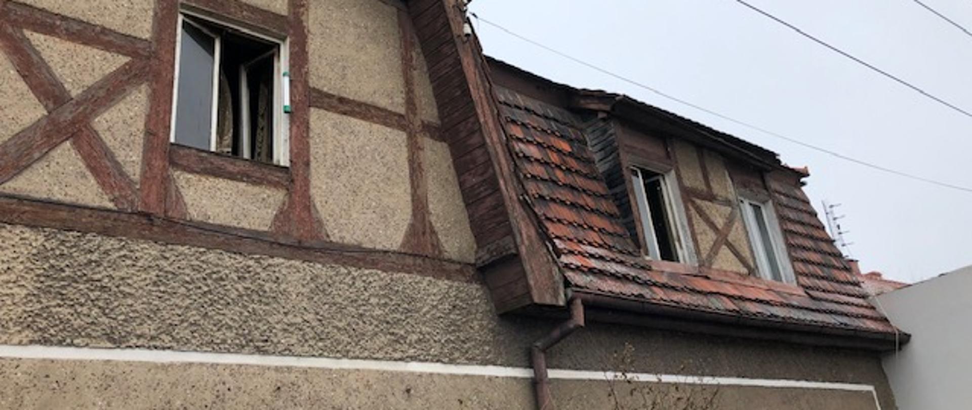 Widok frontowej ściany budynki