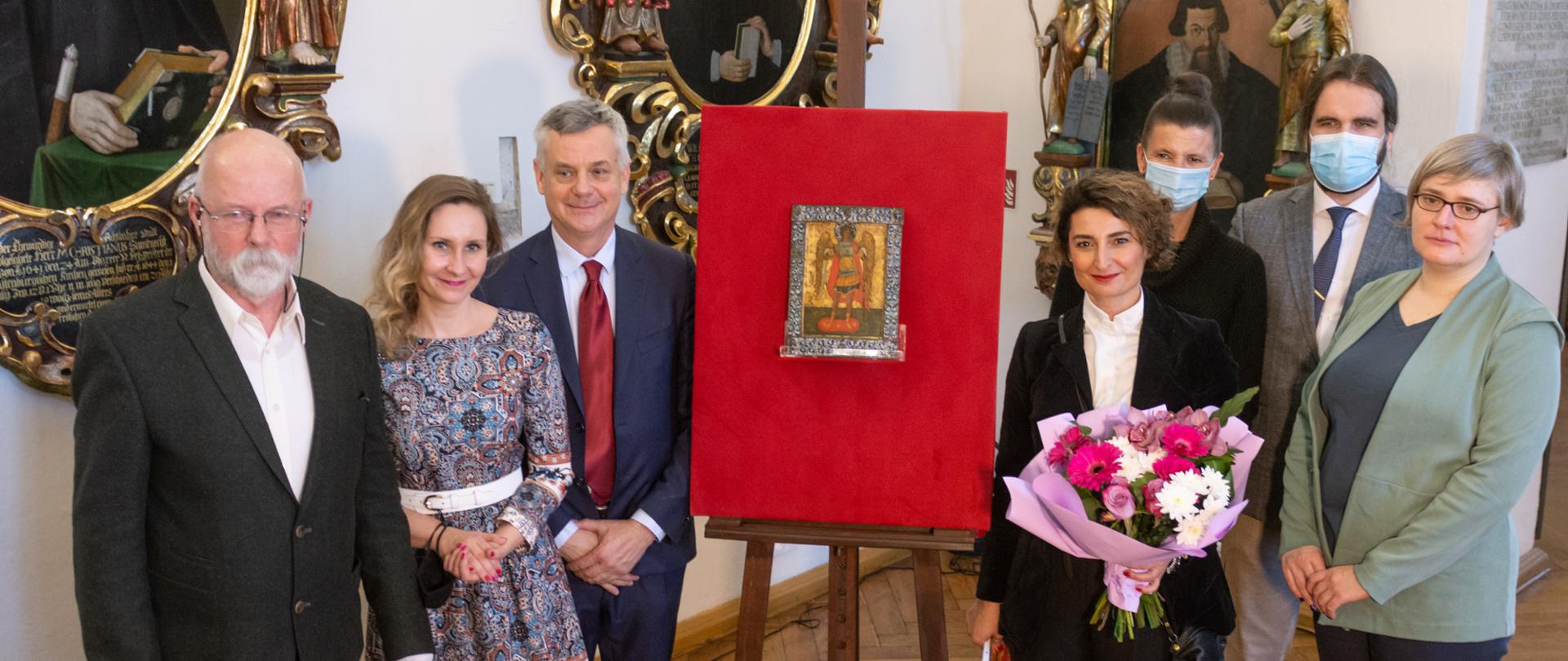 Zabytkowa ikona Archanioła Michała wróciła do Muzeum Warmii i Mazur w Olsztynie