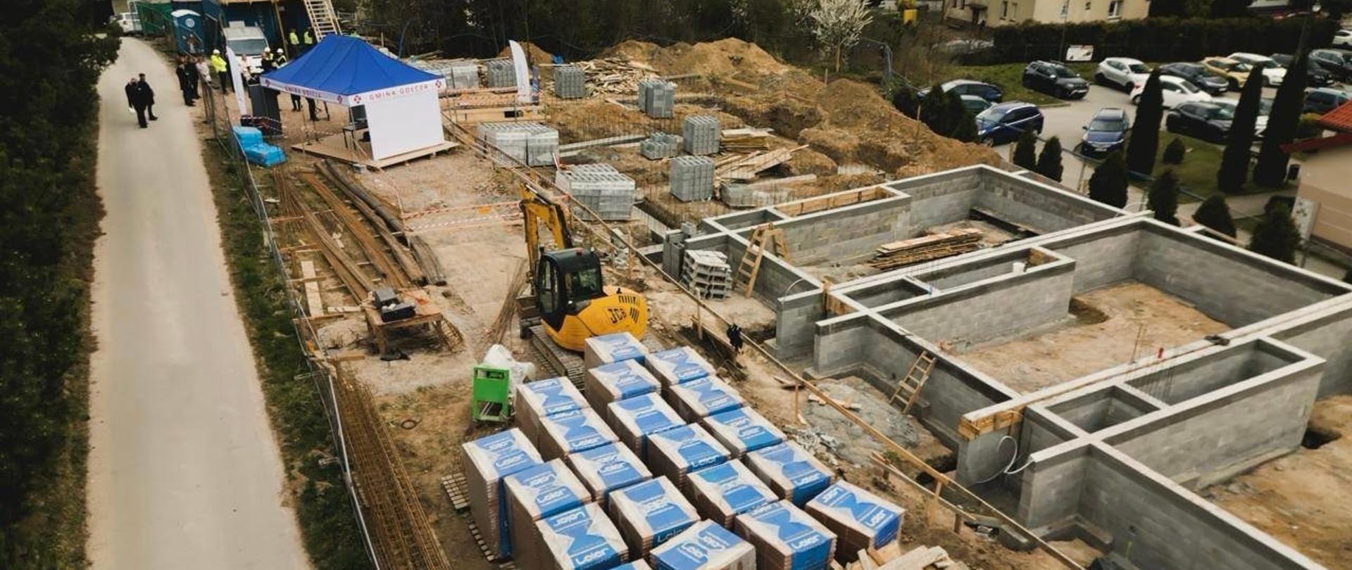 Kamień węgielny wmurowany w fundamenty budynku w Gołczy!