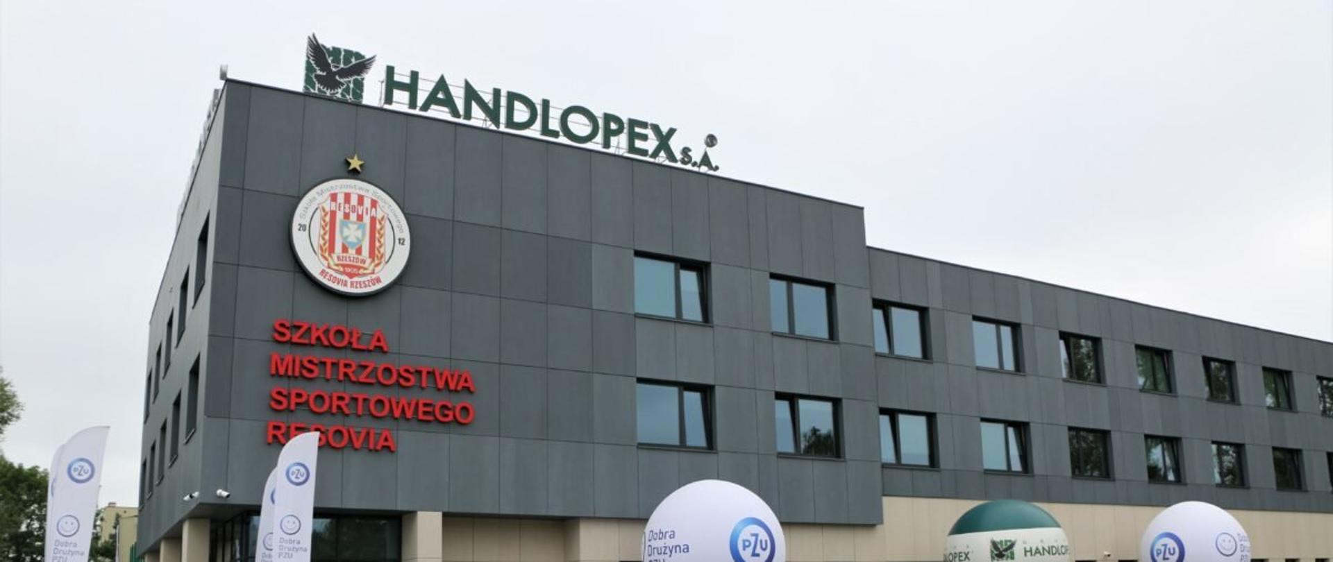  Nowy budynek Szkoły Mistrzostwa Sportowego Resovia 