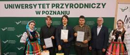 Laureaci i finalista XLIX Olimpiady Wiedzy i Umiejętności Rolniczych wraz z opiekunem
