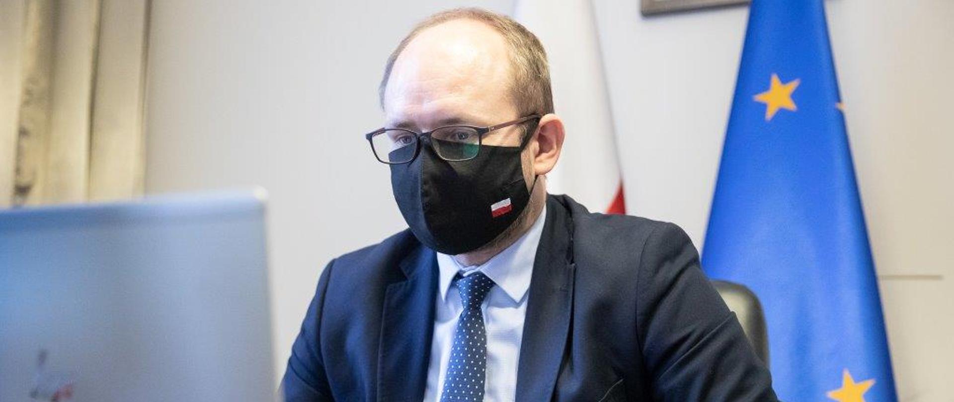 Wiceminister Przydacz wziął udział w telekonferencji z Hiszpańską odpowiednik