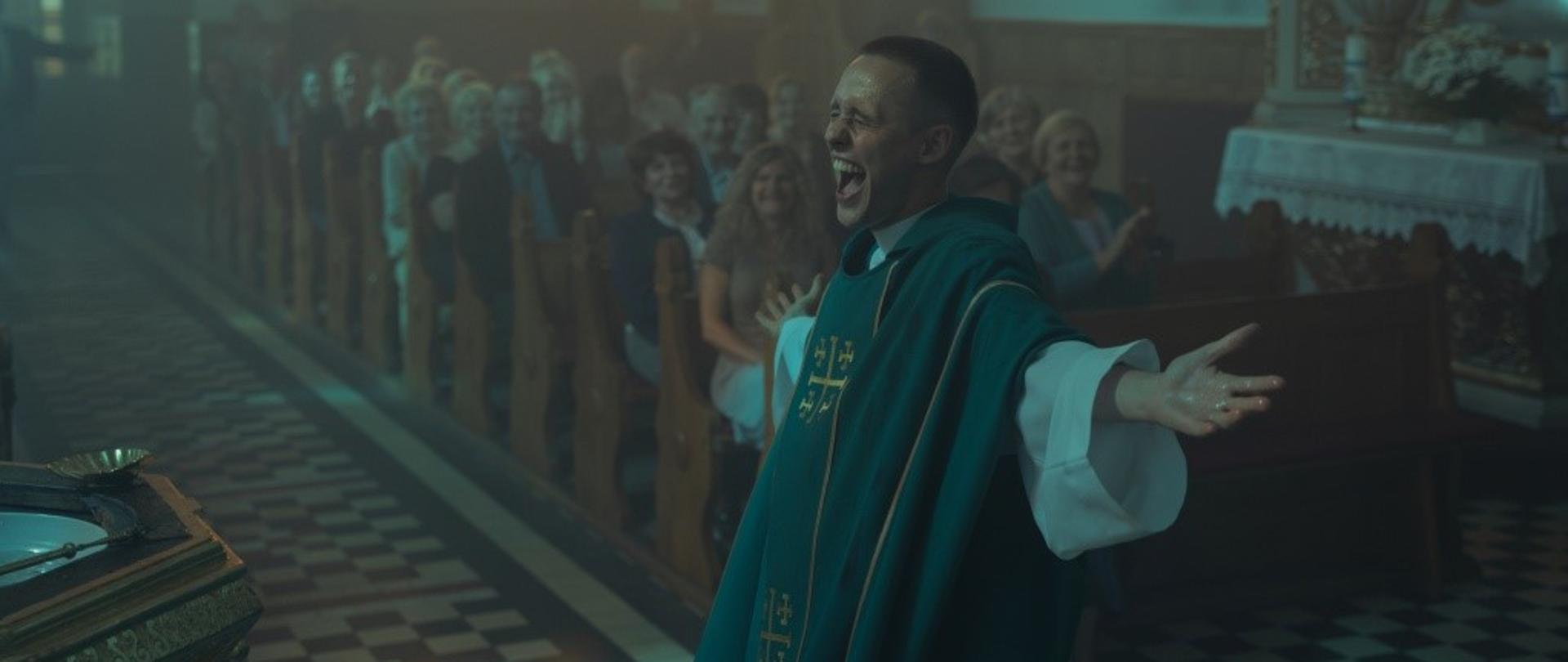„Boże_Ciało” nominowane do Oscara, kadr z filmu