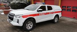 Nowy samochód rozpoznawczo-ratowniczy ISUZU D-MAX