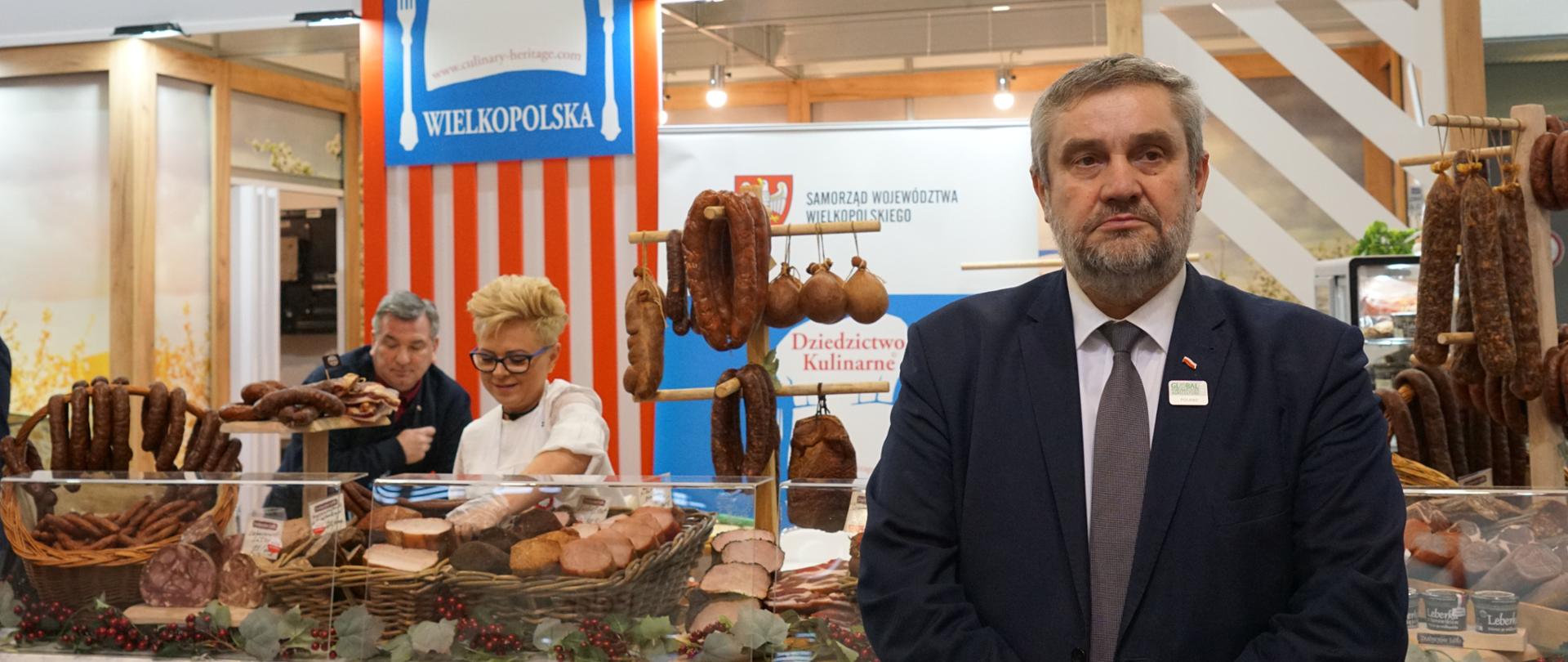 Minister J.K. Ardanowski przy polskim stoisku w Berlinie