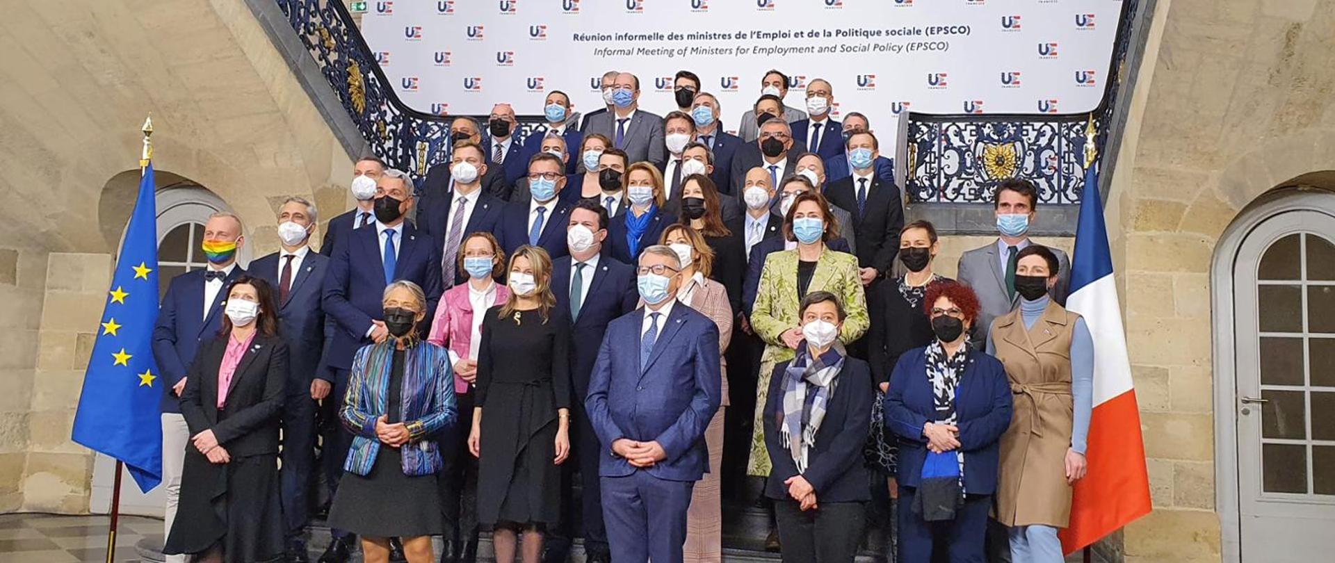 Deputy Minister Barbara Socha at EPSCO in Bordeaux