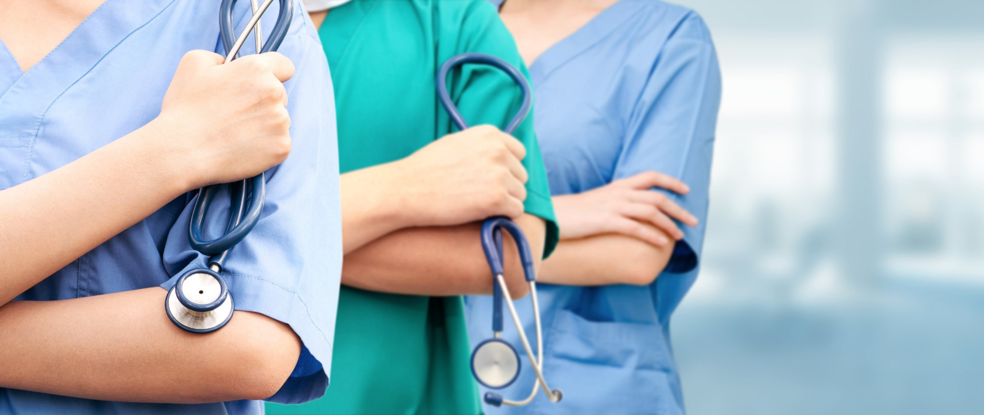 Kadra medyczna: pielęgniarki i lekarz