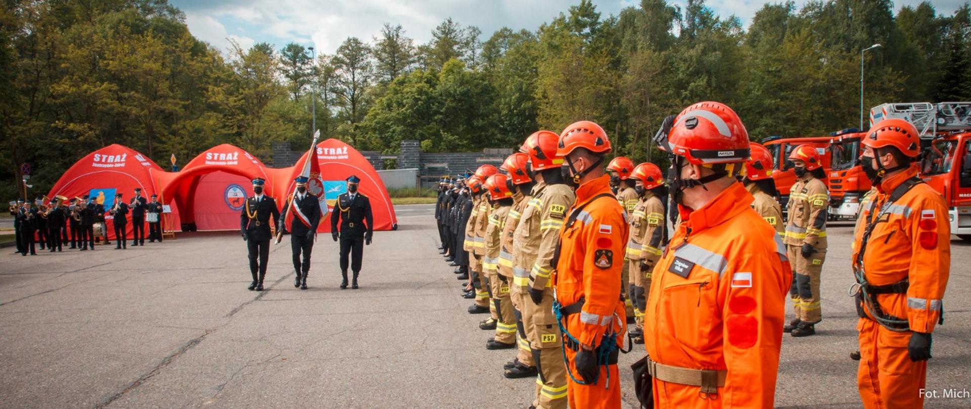 Prezentacja sztandaru KM PSP w Jastrzębiu-Zdroju