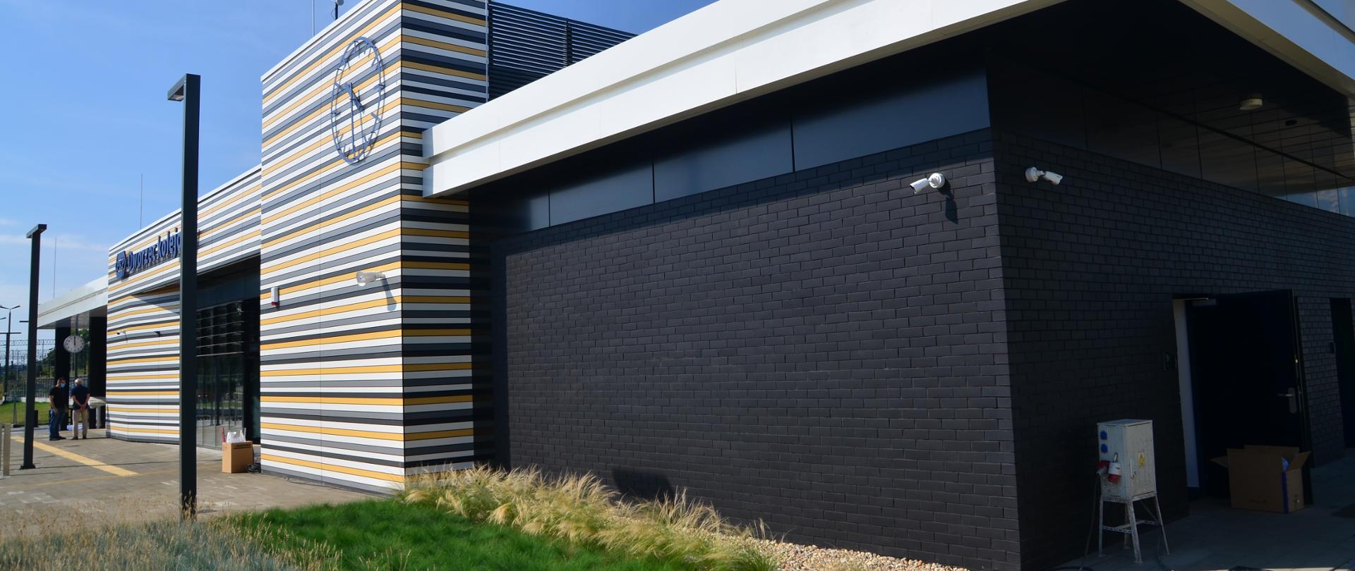 Na zdjęciu budynek dworca kolejowego w Nidzicy