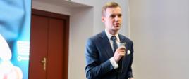 Min. Marcin Martyniak na konferencji "Dostępność plus dla zdrowia"