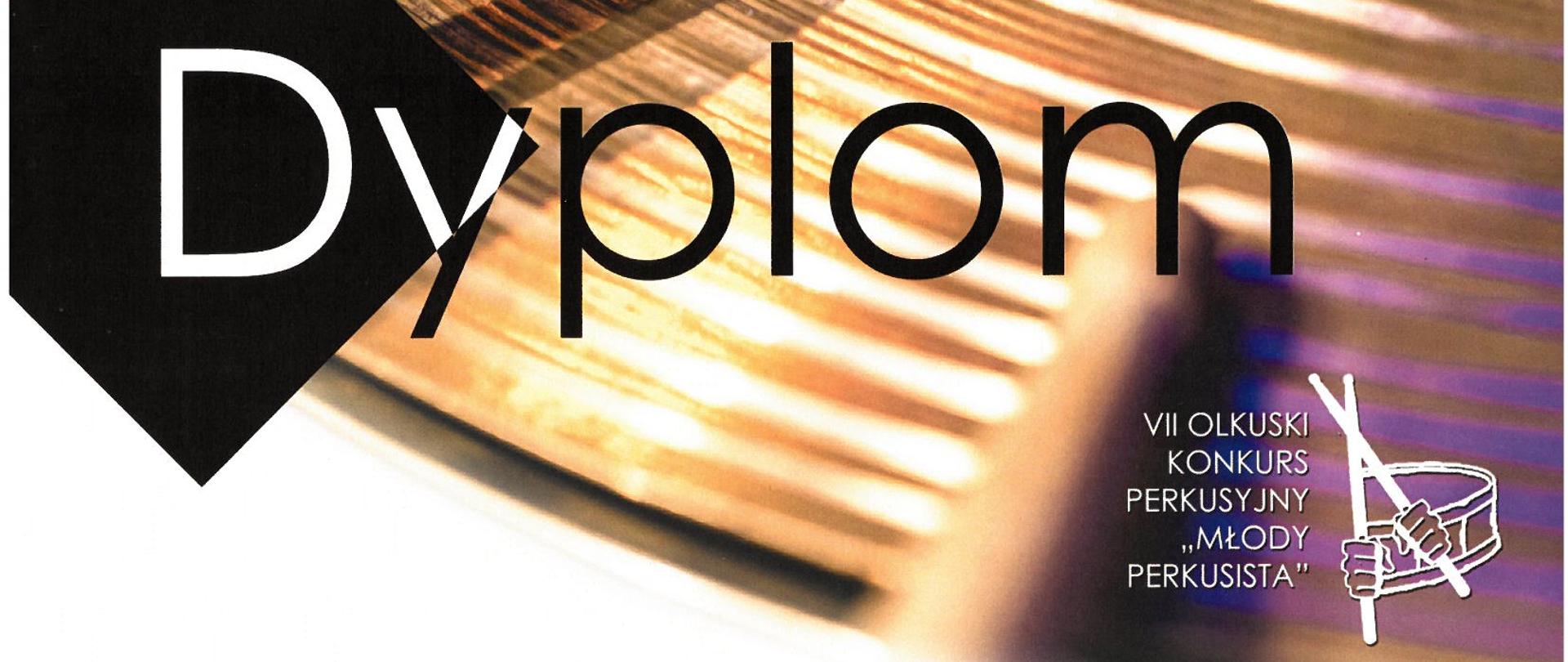 Na białym tle widać instrument perkusyjny z pałeczką.
Poniżej imię i nazwisko nagrodzonego ucznia - Antoni Kaniowski oraz miejsce, które zajął - II miejsce.
Na dole dyplomu jest skład i podpisy Jurorów.
