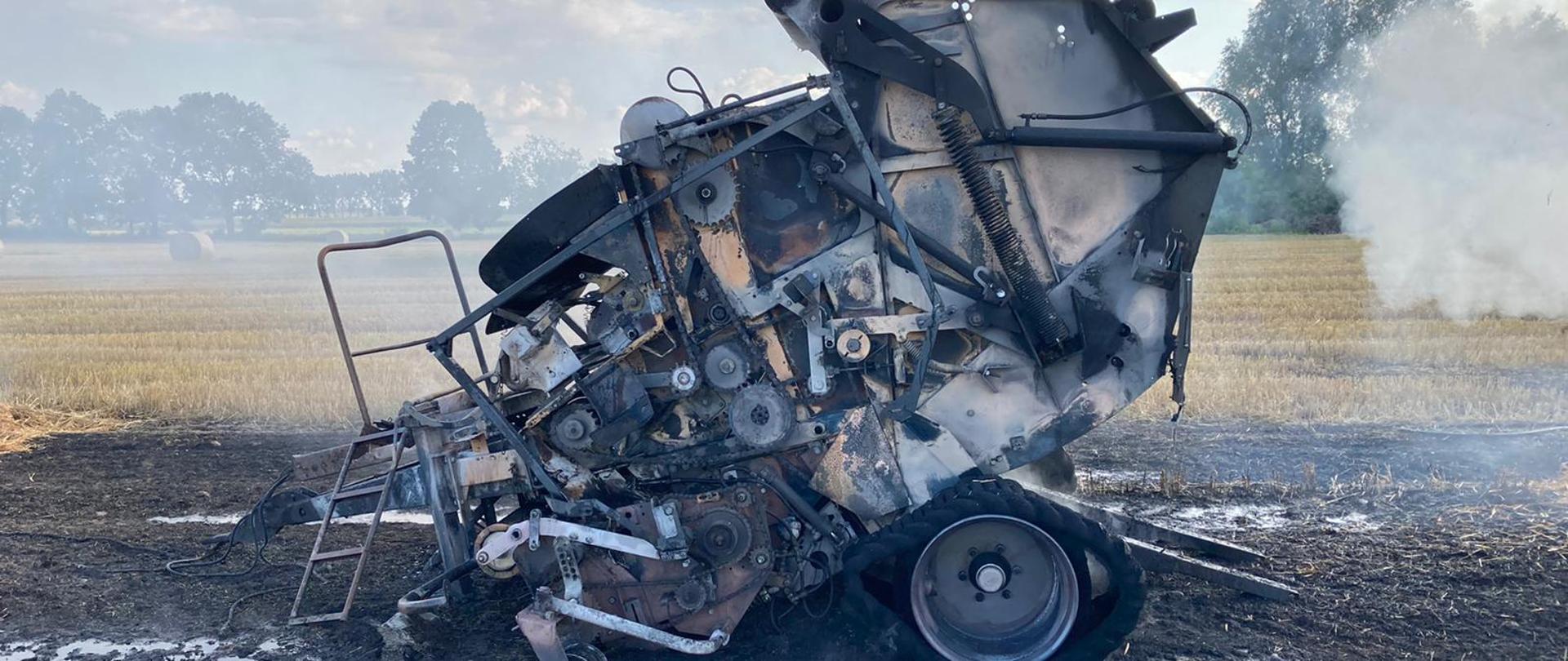 Pożar prasy rolniczej oraz rżyska w m. Kołaczków