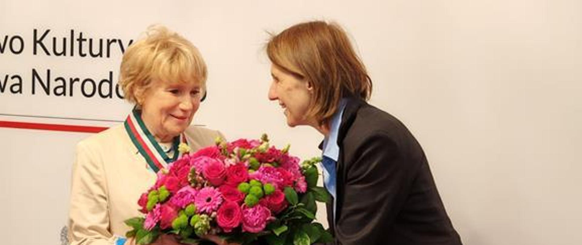 Złoty Medal „Zasłużony Kulturze Gloria Artis” dla Ireny Strzałkowskiej, fot. Jakub Sadurski