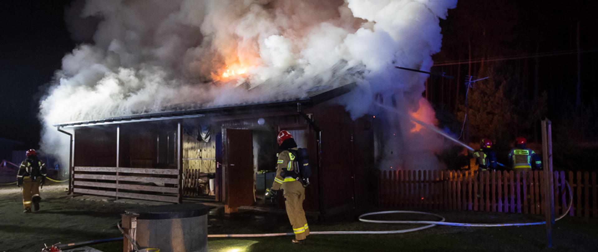 Pożar budynku mieszkalnego w Siannie