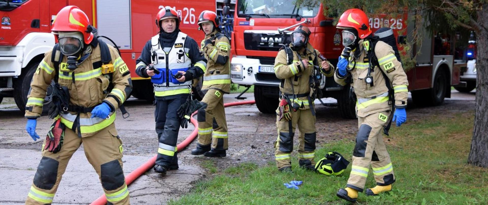 Na zdjęciu strażacy podczas ćwiczeń ratowniczych „Przemyśl 2022”