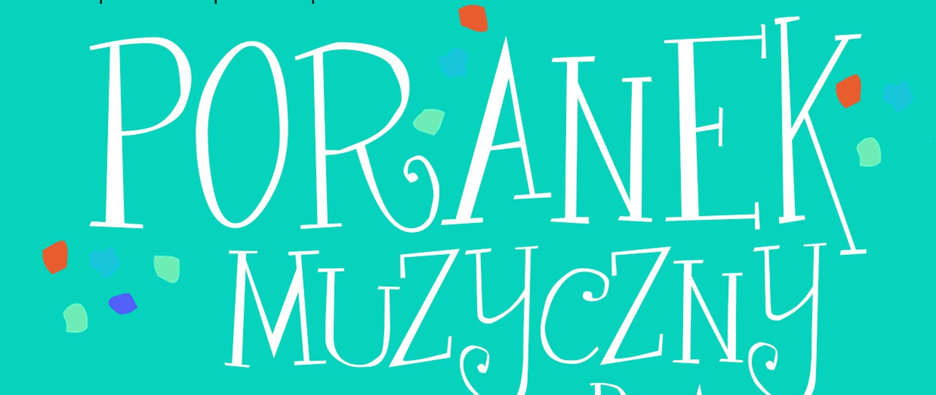 na miętowym tle w dolnym prawym rogu odrobinę jaśniej miętowa kura w kolorowe ciapki, klasycznie z kuprem na kształt klawiatury fortepianowej. od góry tekst: Państwowa Szkoła Muzyczna I stopnia im. Emila Młynarskiego w Augustowie zaprasza na koncert z cyklu: Poranek Muzyczny dla dzieci. Utwory różnych kompozytorów w wykonaniu uczniów z Samorządowej Szkoły Muzycznej I st. z PiLJN w Puńsku oraz uczniowie naszej szkoły. Sobota 22.11.2025 godz. 11:00. Sala Koncertowa PSM, Augustów ul. Wybickiego 1. Wstęp wolny. Koordynatorzy projektu: Lidia Alicja Karpińska i Bożenna Szumska Niewiadomska.