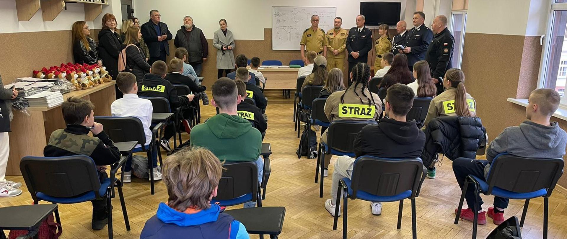 Zdjęcie grupowe eliminacji powiatowych OTWP