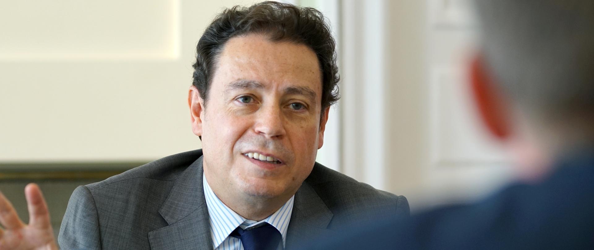 Spotkanie Ministra Witolda Bańki z Ambasadorem Hiszpanii, Francisco Javierem Sanabrią Valderramą