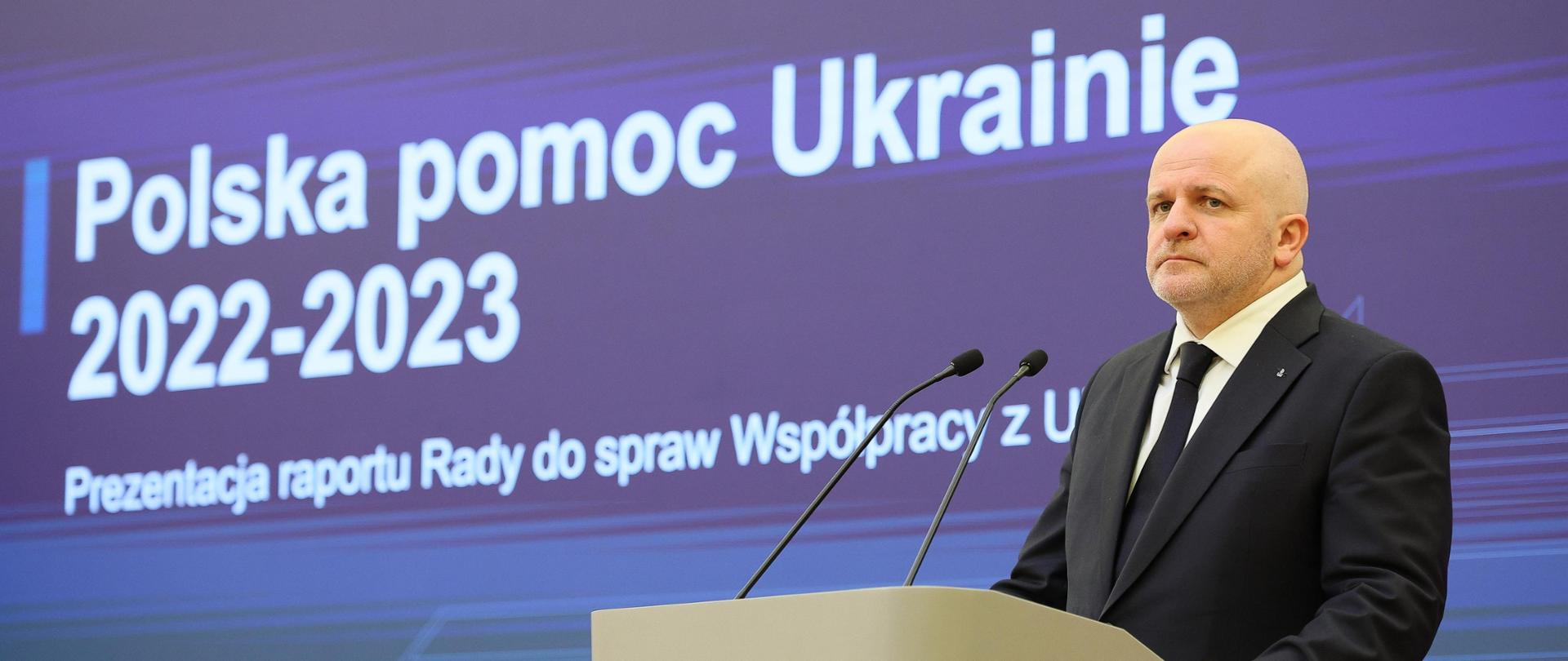 Przewodniczący Paweł Kowal na prezentacji raportu pt. "Polska pomoc Ukrainie 2022-2023"