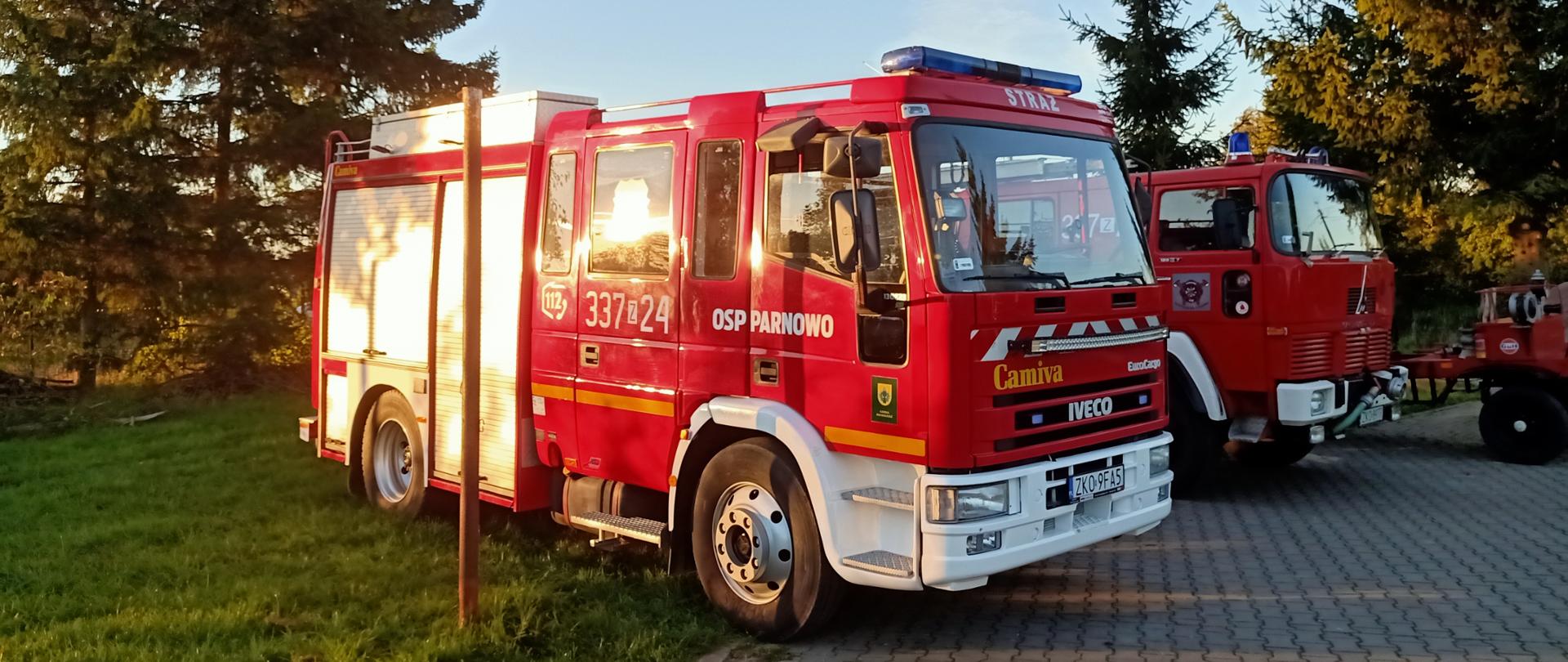 Nowy pojazd OSP Parnowo. Przekazanie pojazdu.