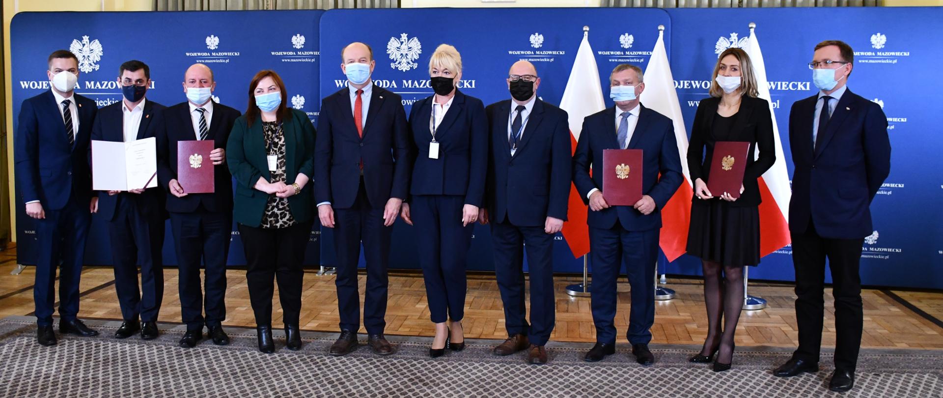 Uroczystość podpisania umów na realizację zadań w ramach programu Centra Opiekuńczo-Mieszkalne