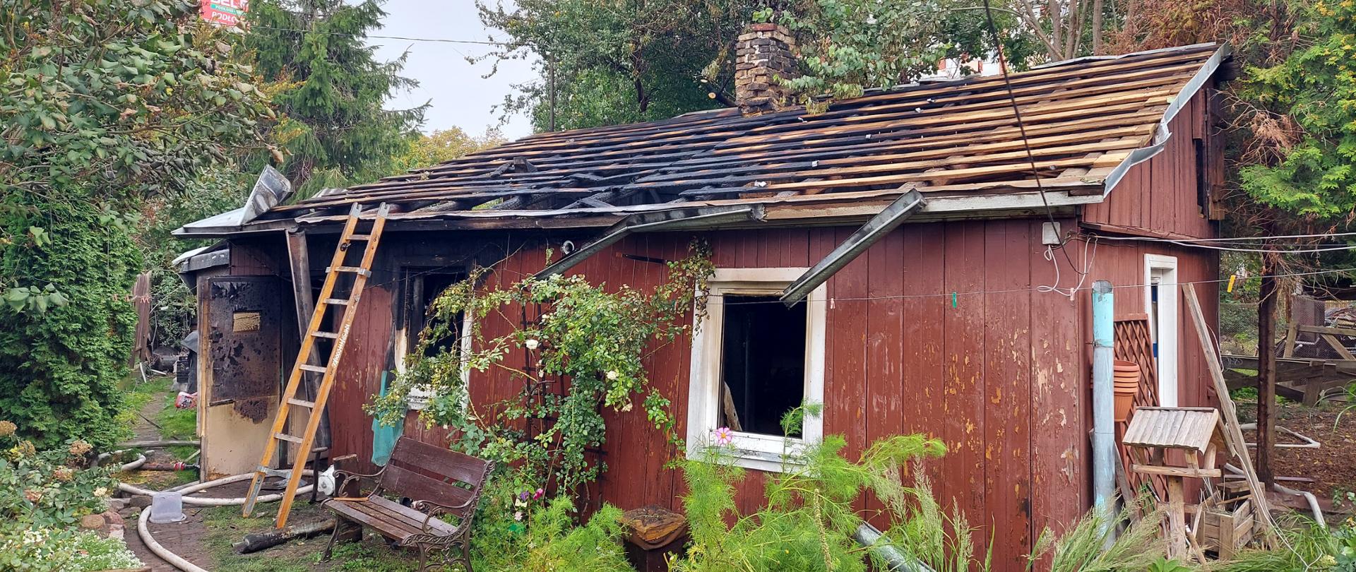 Pożar domu przy ul. Choroszczańskiej w Białymstoku