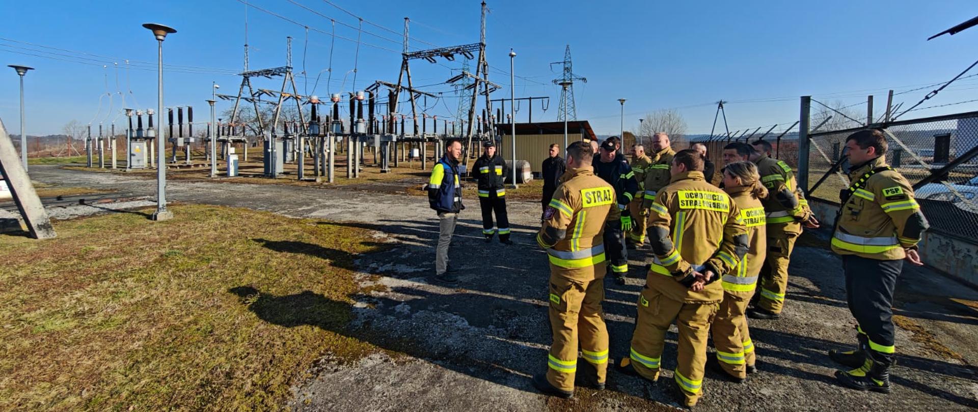 Szkolenie strażaków PSP i OSP na stacjach elektroenergetycznych PGE