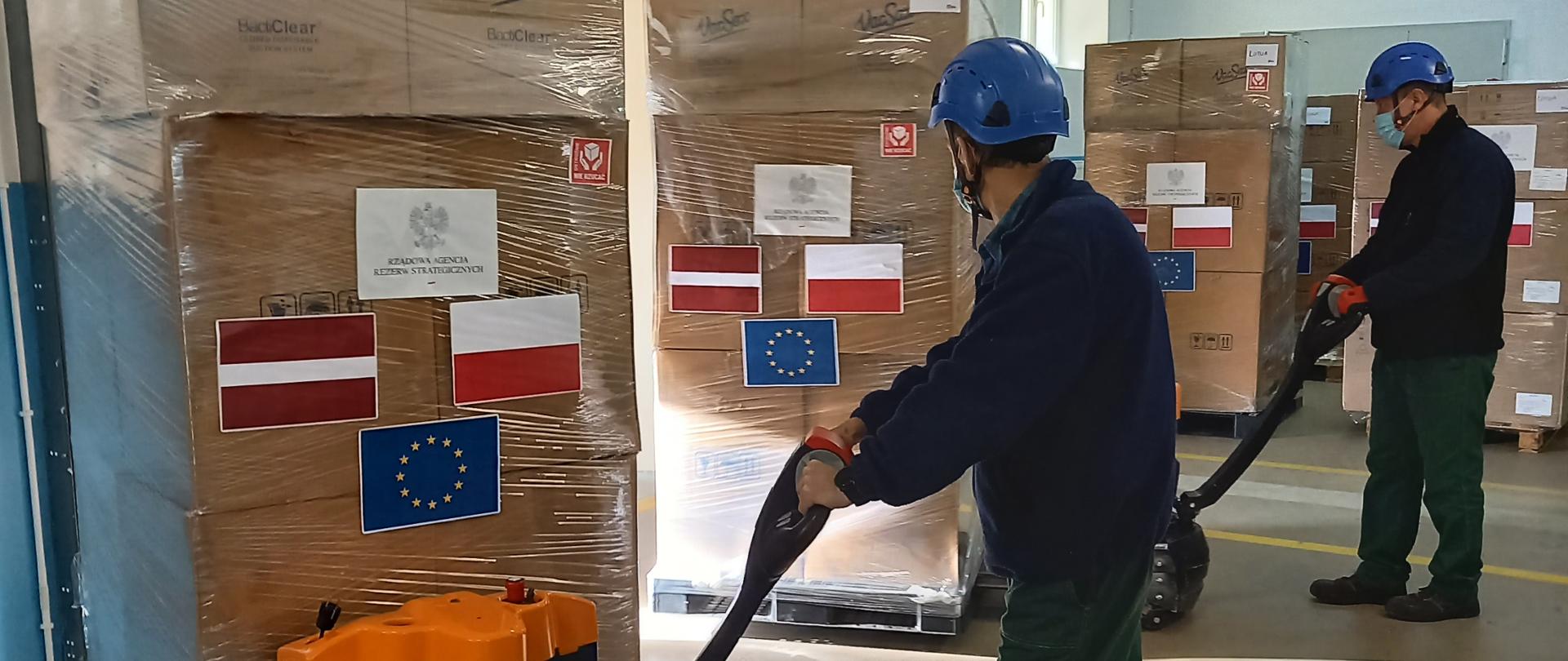 Preparation of loading with medical equipment to Latvia