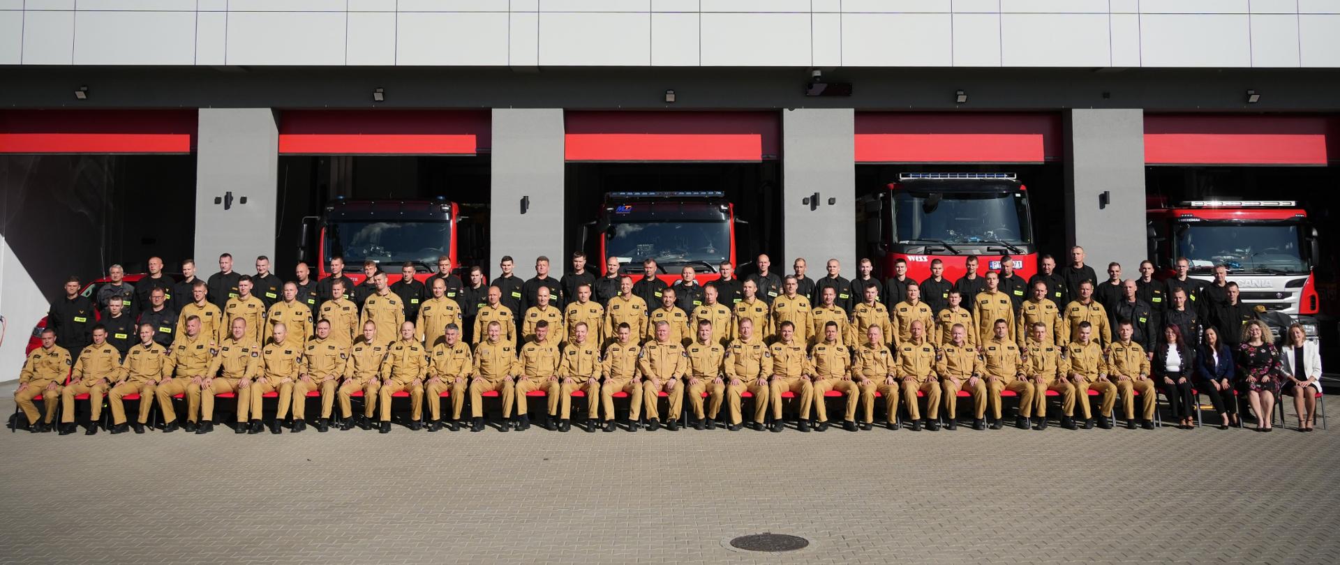Odprawa służbowa w Komendzie Powiatowej Państwowej Straży Pożarnej w Pile 
