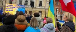 Wiec poparcia dla walczącej Ukrainy na centralnym placu Lublany