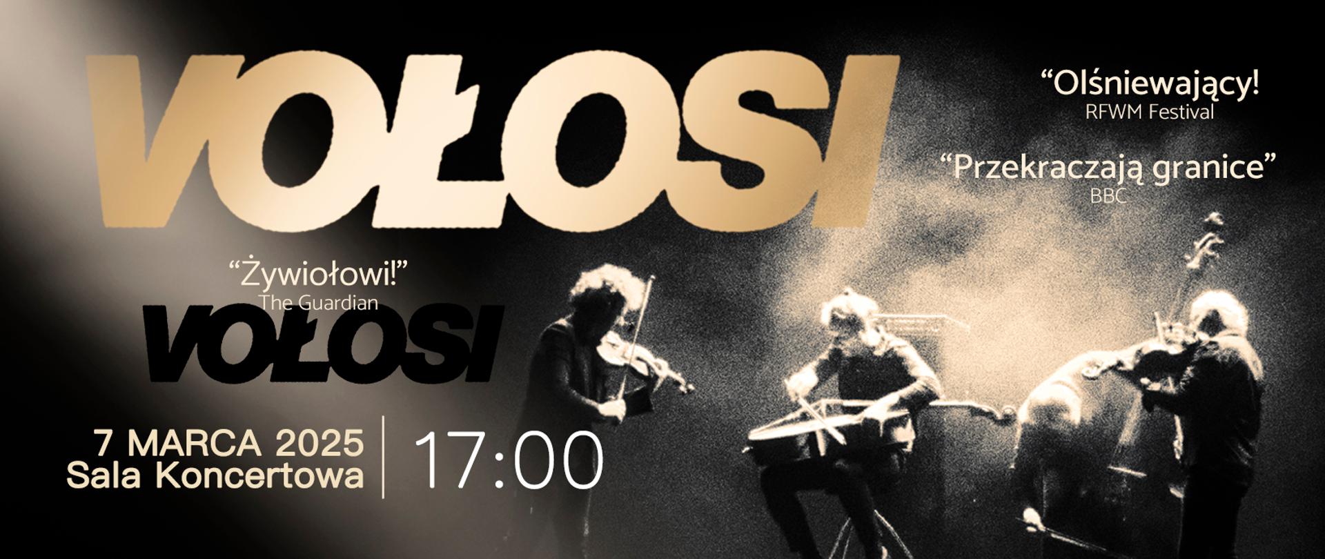 Na czarnym tle: Od lewej strony na górze nazwa zespołu, data, godzina miejsce koncertu. W dolnym prawym rogu zespół na scenie podczas koncertu w złotym dymie.
