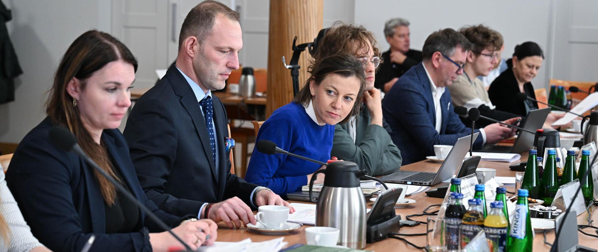 Posiedzenie Zespołu ds. opracowania propozycji rozwiązań normatywnych w zakresie zastąpienia instytucji ubezwłasnowolnienia modelem wspieranego podejmowania decyzji