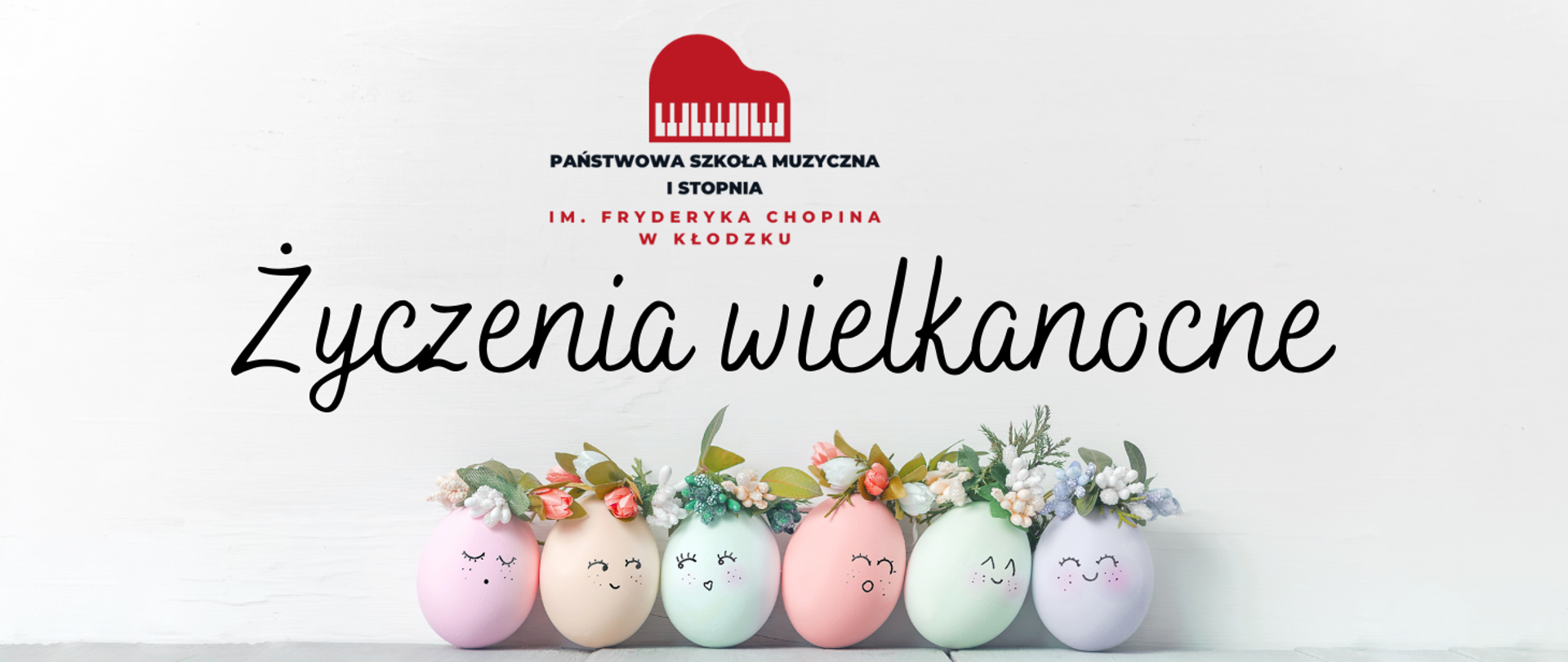 Kartka świąteczna z logiem szkoły u góry, grafiką jajek świątecznych u dołu oraz tekstem "Życzenia wielkanocne"