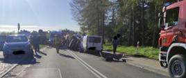 Wypadek drogowy w Łazanach