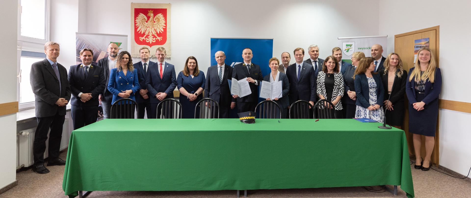 Polskie Koleje Państwowe SA podpisały umowę patronacką z Technikum nr 7 w Zespole Szkół im. inż. Stanisława Wysockiego w Warszawie. 